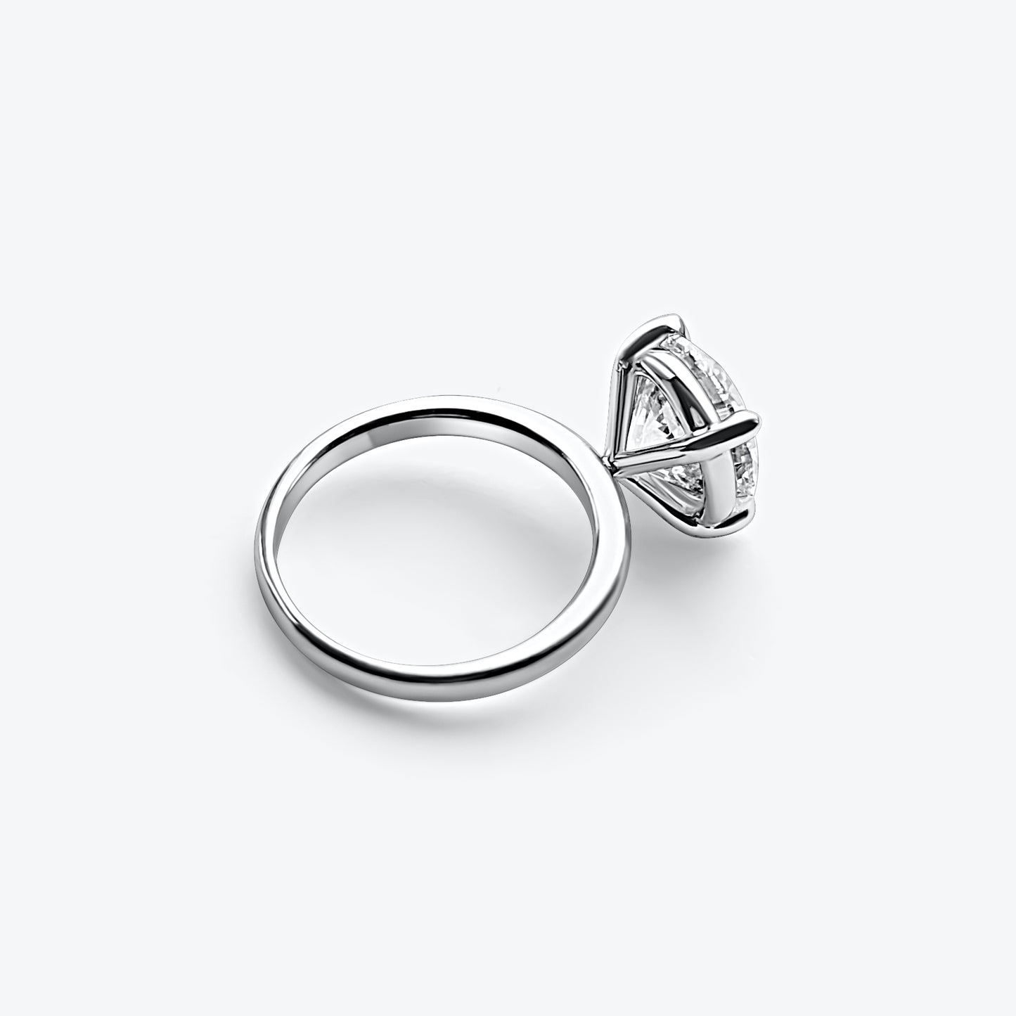 Round Brilliant Solitaire Engagement Ring (3.5ct)